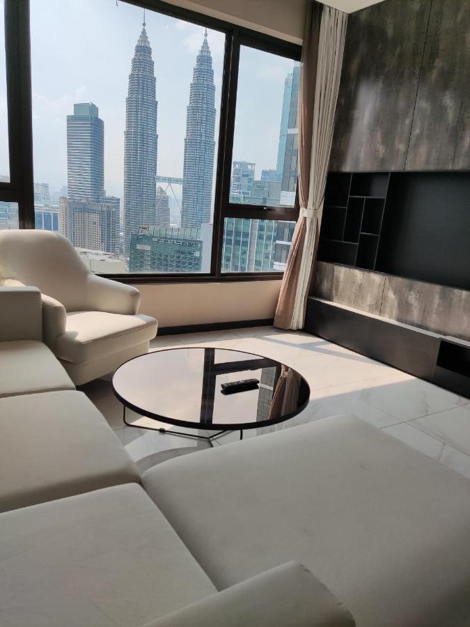 8 Kia Peng Suites Klcc By Luna Kuala Lumpur Szoba fotó